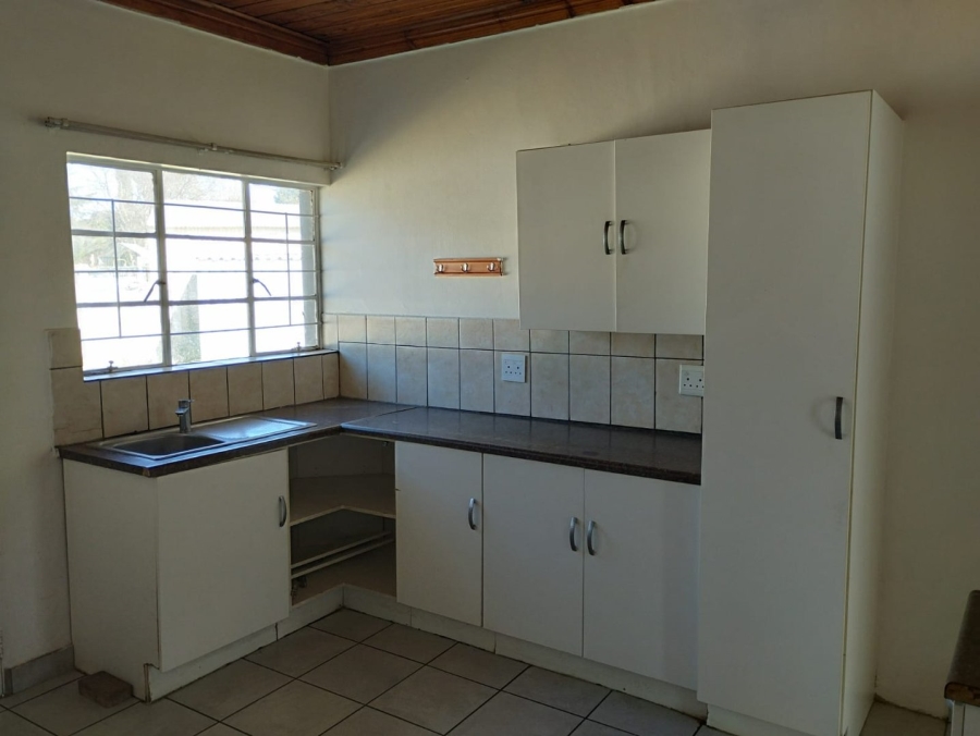 To Let 3 Bedroom Property for Rent in Noordhoek Free State